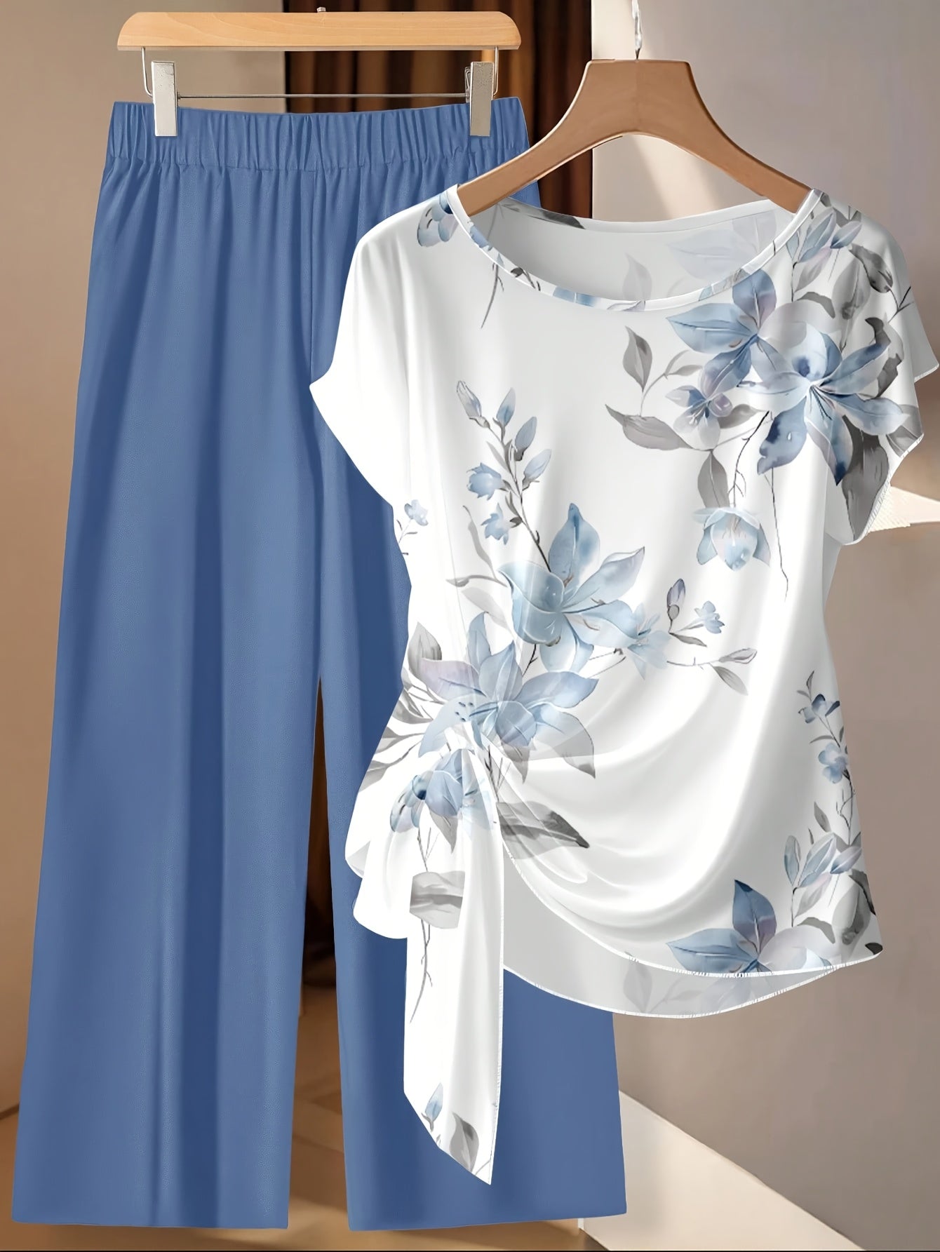 Women's Floral Bow-Tie Blouse & Loose Straight Pants Set