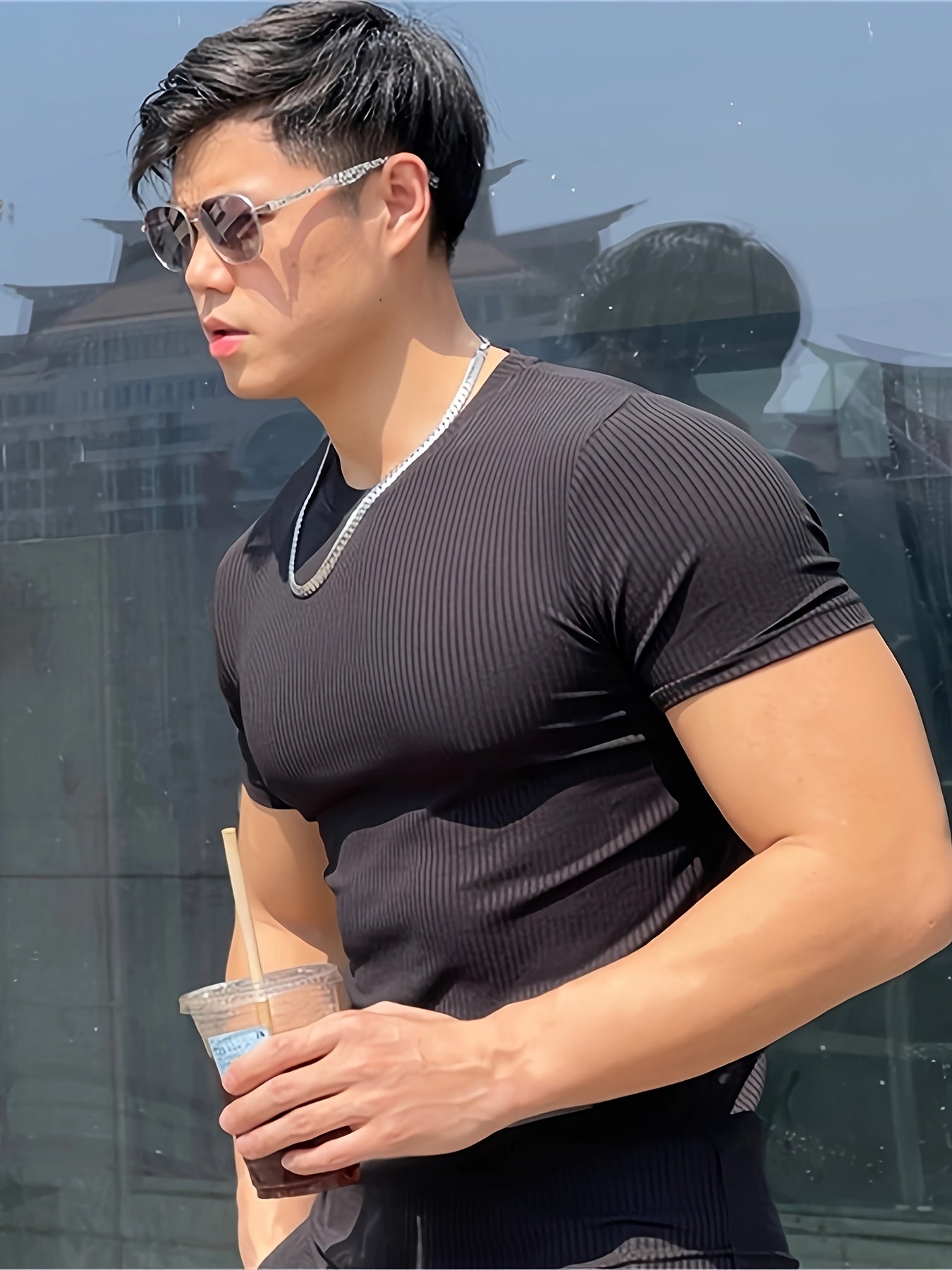 Men's Athletic Striped Solid Color Fitness Short Sleeve T-Shirt, Quick-Dry Stretchy Polyester Sports Tee for Training, Running, Summer, Slim Fit, Round Neck, Knitted Fabric