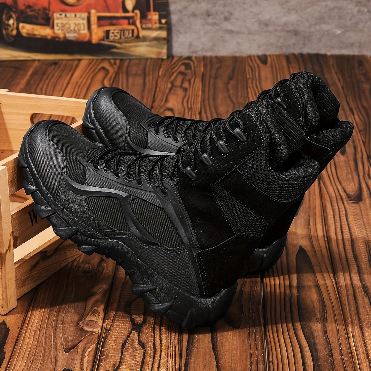 Men's Lightweight Breathable Tactical High-Top Boots