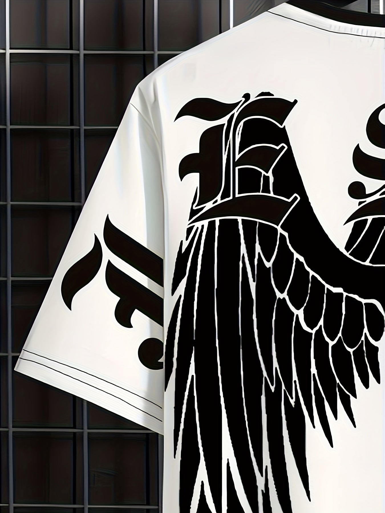 Men's Summer Fashion 2pcs Set: Gothic Wings Print T-Shirt & Shorts - Casual Beachwear, Athletic Loungewear, Machine Washable