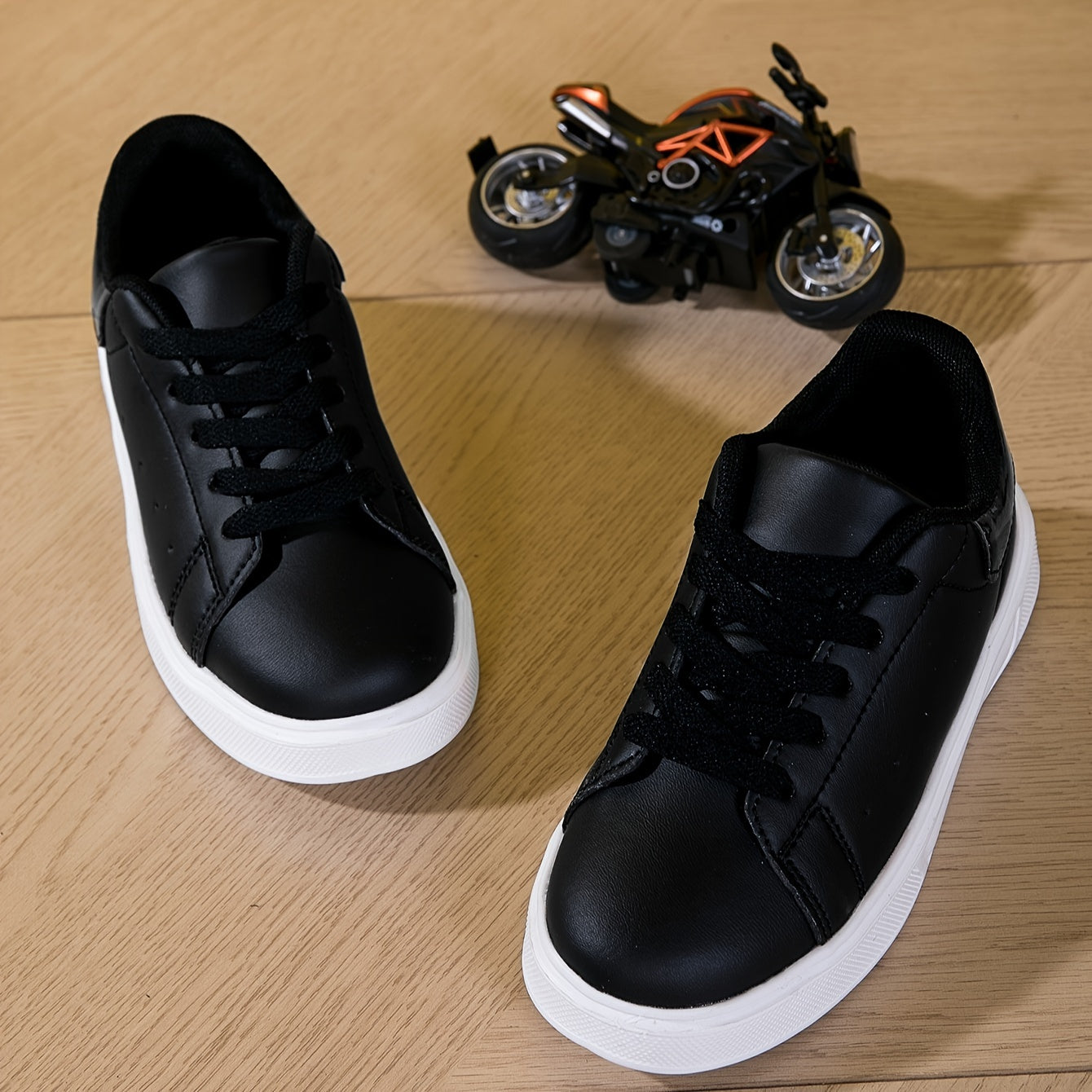 Casual Comfortable Lace Up Sneakers For Boys, Breathable Non-slip Skateboard Shoes For All Seasons