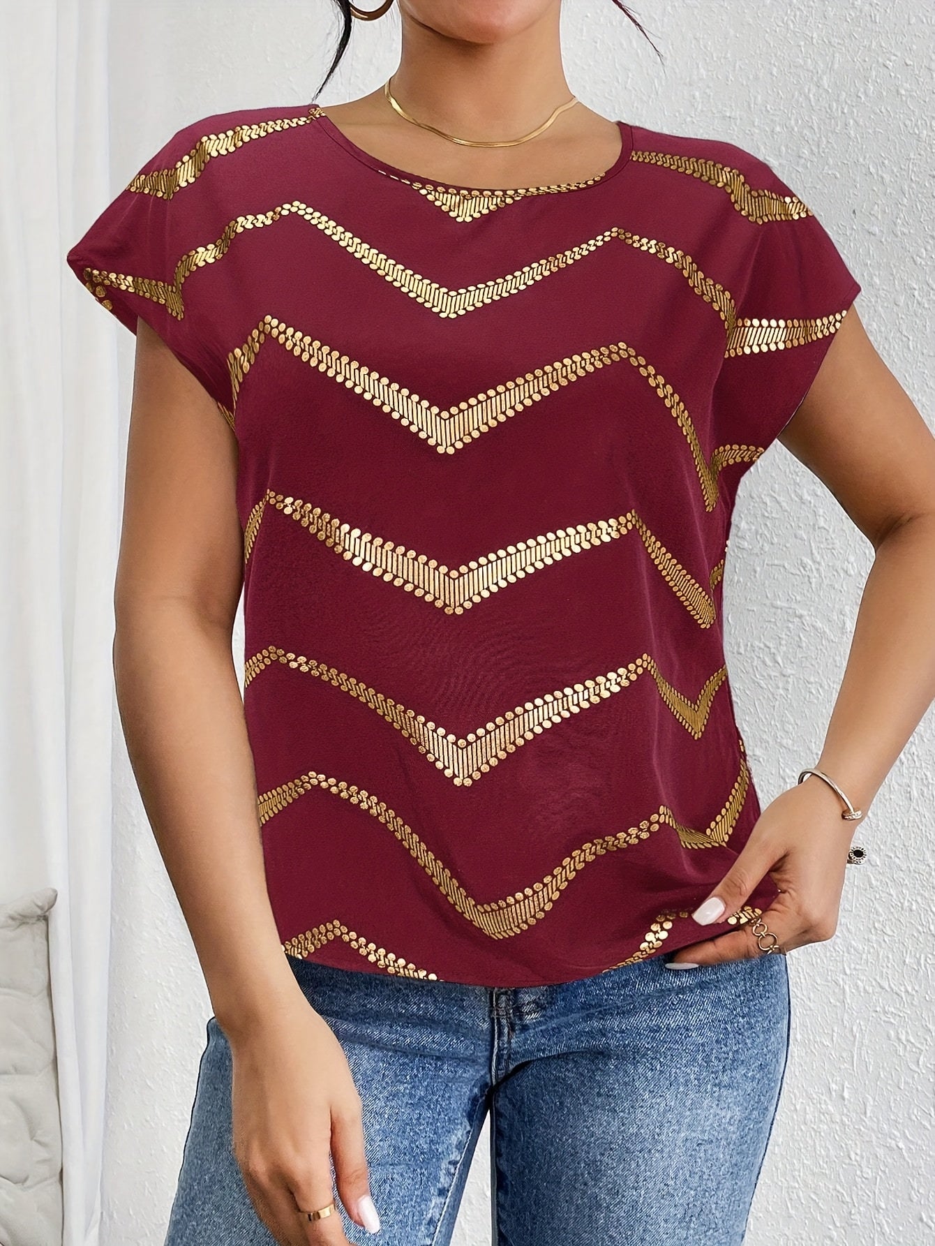 Women's Elegant Batwing T-Shirt - Black with Golden Geometric Print, Stretchy Polyester-Spandex Blend, Round Neck Casual Top for Spring Summer Fall, Machine Washable for Parties Dates Casual Attire