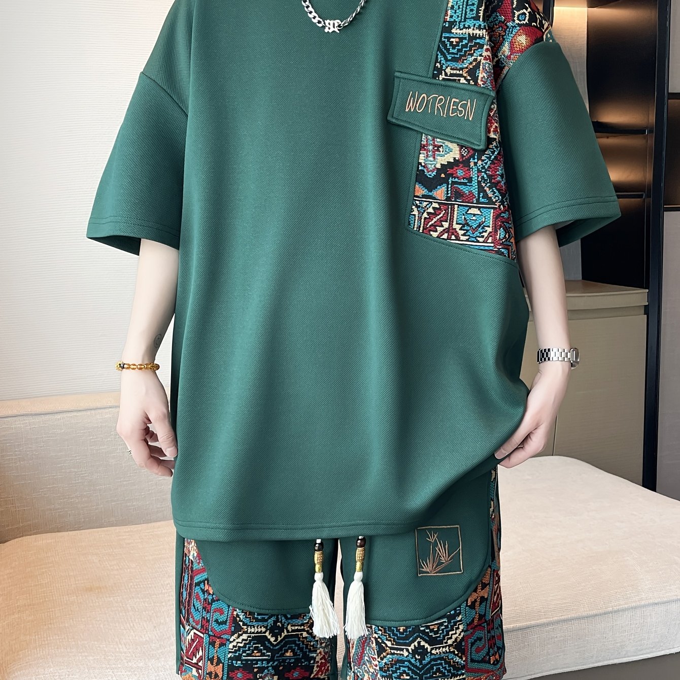 2pcs Men's Summer Casual Outdoor Set, Fashion Ethnic Style Round Neck Short Sleeve T-Shirt and Shorts Suit with Embroidery Design Loose Fit, Short Sleeve + Drawstring Shorts Combo, Suitable for Summer Outdoor Activities