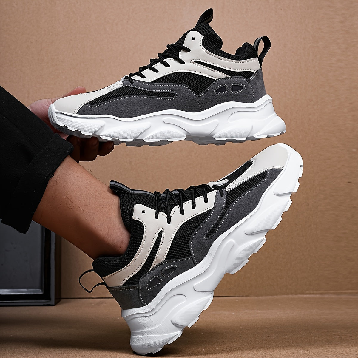 Men's Comfortable Breathable Fashion Sneakers - Stylish Two-Tone Casual Sneakers, Durable Non-Slip EVA Sole, Lace-Up, Low-Top for Everyday Streetwear