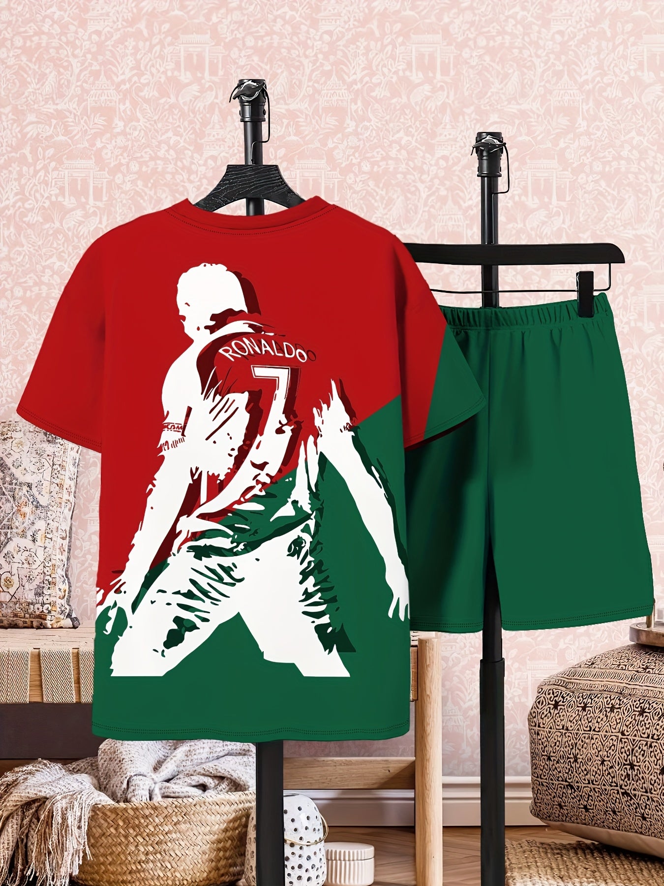 New Stylish Football Number 7 Character Print 3D Printed Top and Shorts Set for Girls and Boys, Kids' Short Sleeve Outfit, Perfect for Outdoor