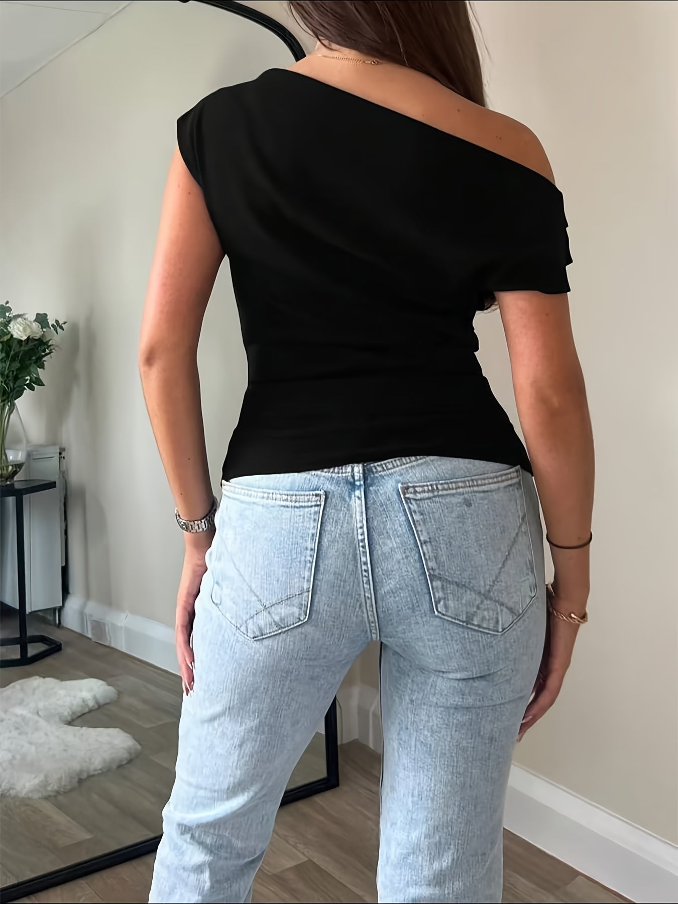 Elegant One-Shoulder Slim Fit Tank Top for Women - Black