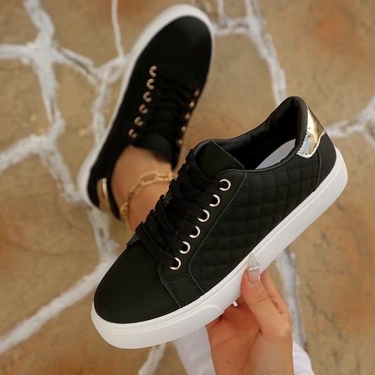 Women’s Low-Top Black Diamond Pattern Casual Sneakers
