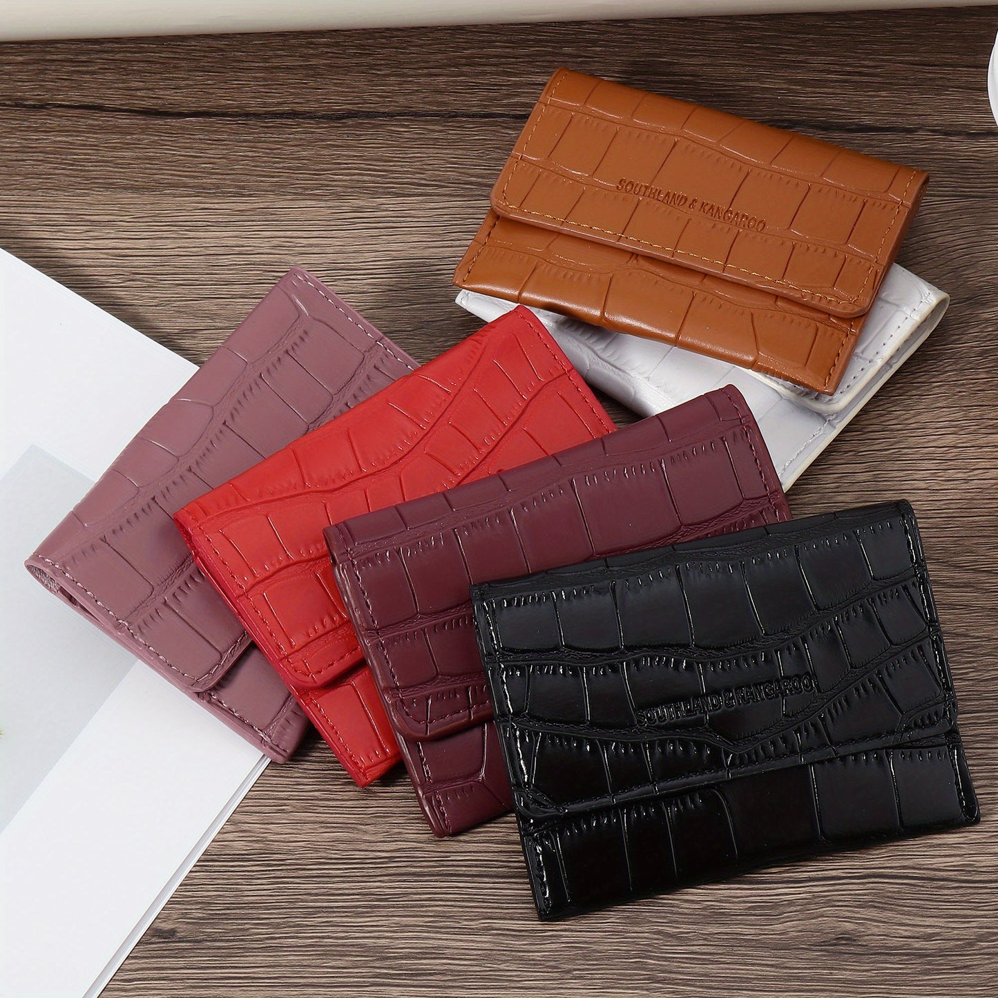 Women'S Small PU Wallet - Solid Color Short Style Featuring Card Slots And a Zippered Coin Pocket