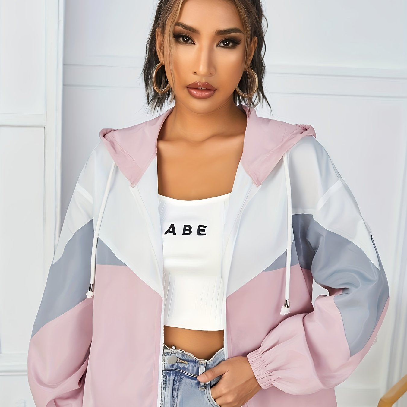 Fashionable dropped-shoulder hooded color-block sun-protective jacket with zipper and drawstring