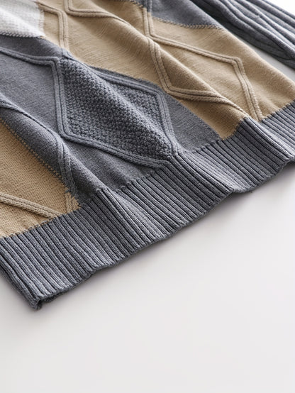 New Fashion Men'S Pullover with Color-Blocked Knitted Long Sleeves from Tie Mu Zhen OBM.