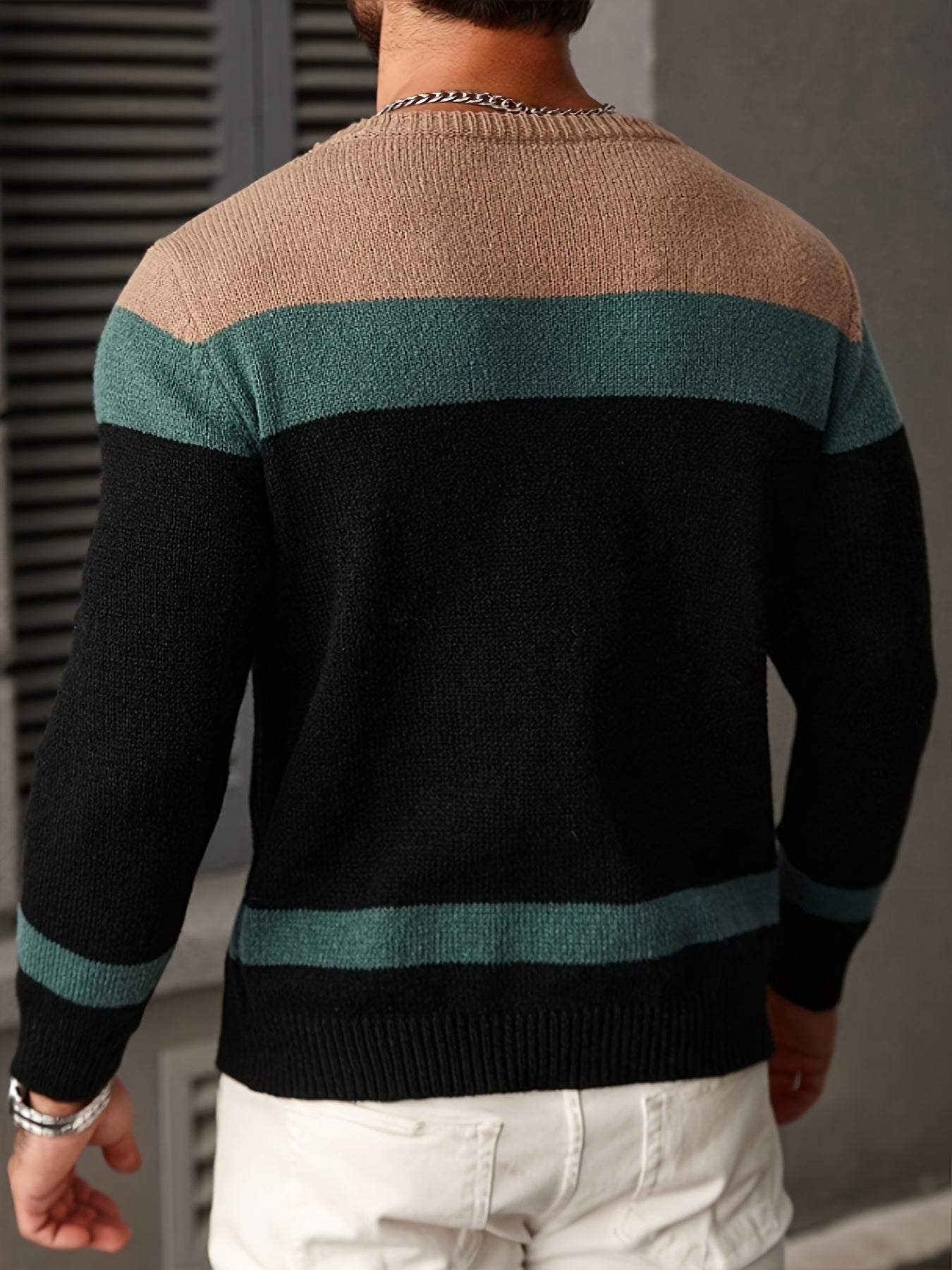 Men's Color-blocked Tweed Knitted Sweater, Round-neck Long-sleeved Knitted Color-blocked Light Gray for Business and Casual Outings
