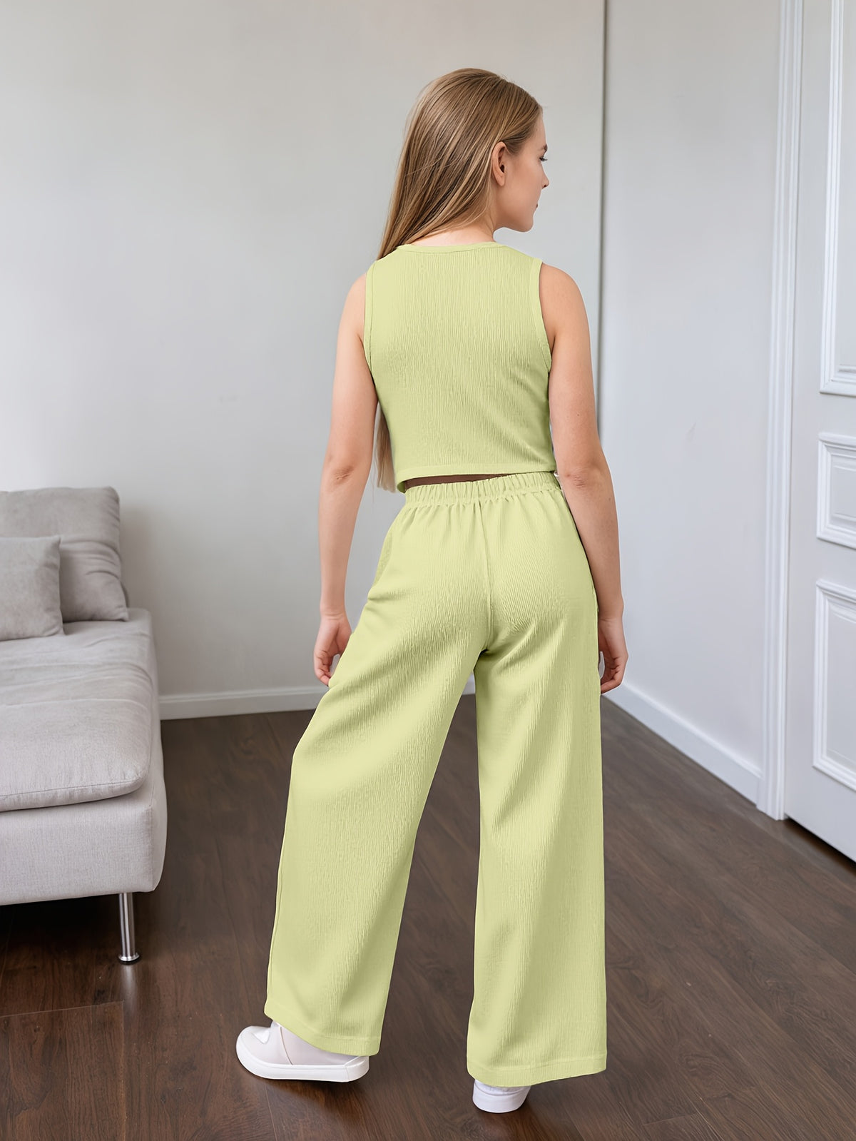 Girls' Summer Casual Set: Vest and Wide-Leg Pants Outfit