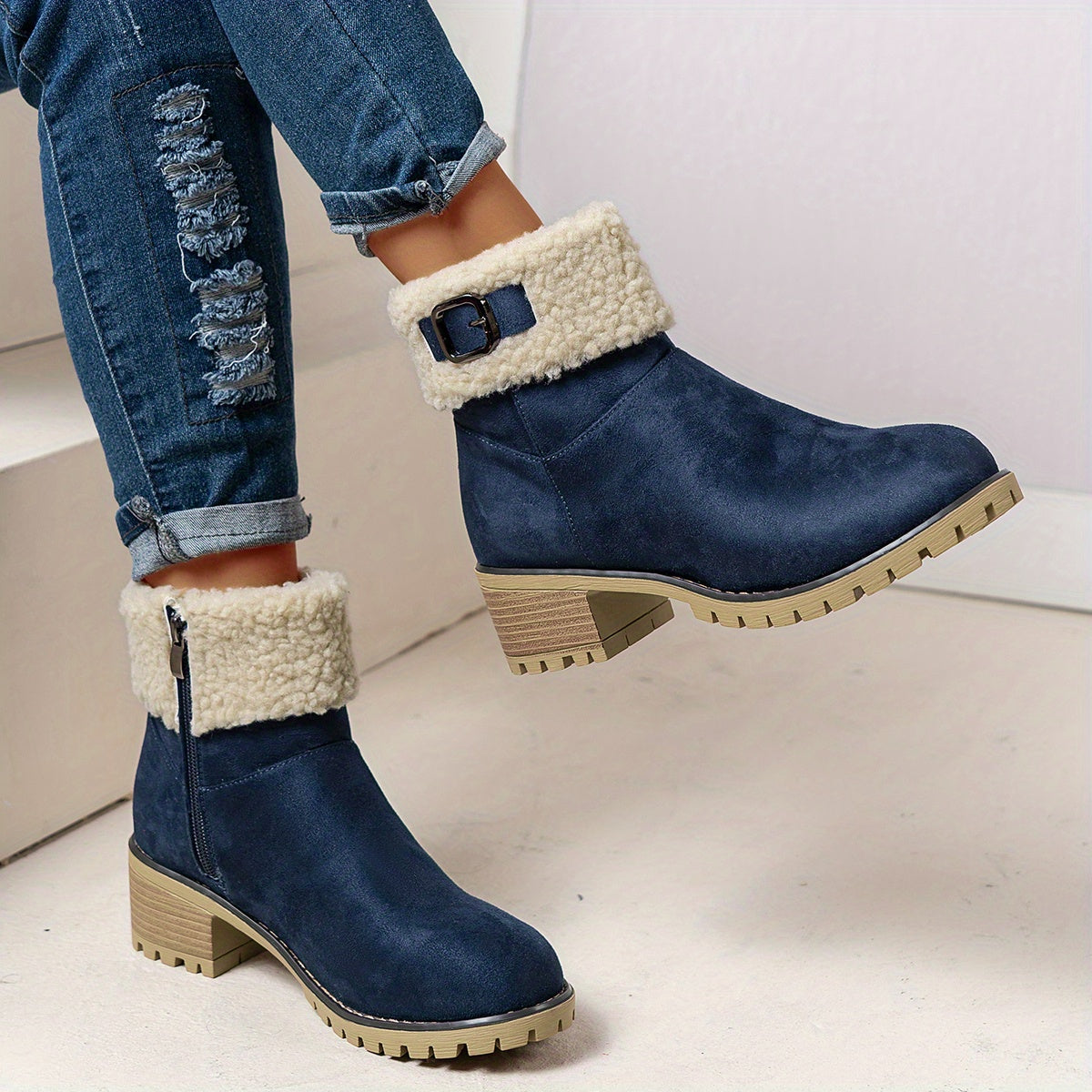 Chunky And Clssic Women'S Ankle Boots, Comfortable And Elegent Woemen Shoes. Warmth Khaki、Black And Beige Winter Women' Boots. Solid-Colored. Fleece-Lined Boots, Heighten And Non-Slip Lighhtweight Shoes with Cute Round Toe.