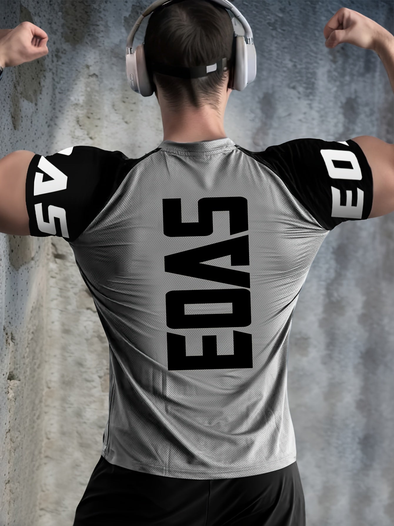 Men's Quick-Dry Breathable Mesh Sports T-Shirt - Summer Gym Workout Top with Contrast Black  White Sleeves  for Man Letter Print, Slim Fit for Running Training Casual Wear, Breathable Running Gear   Sporty Casual Tee   Mesh