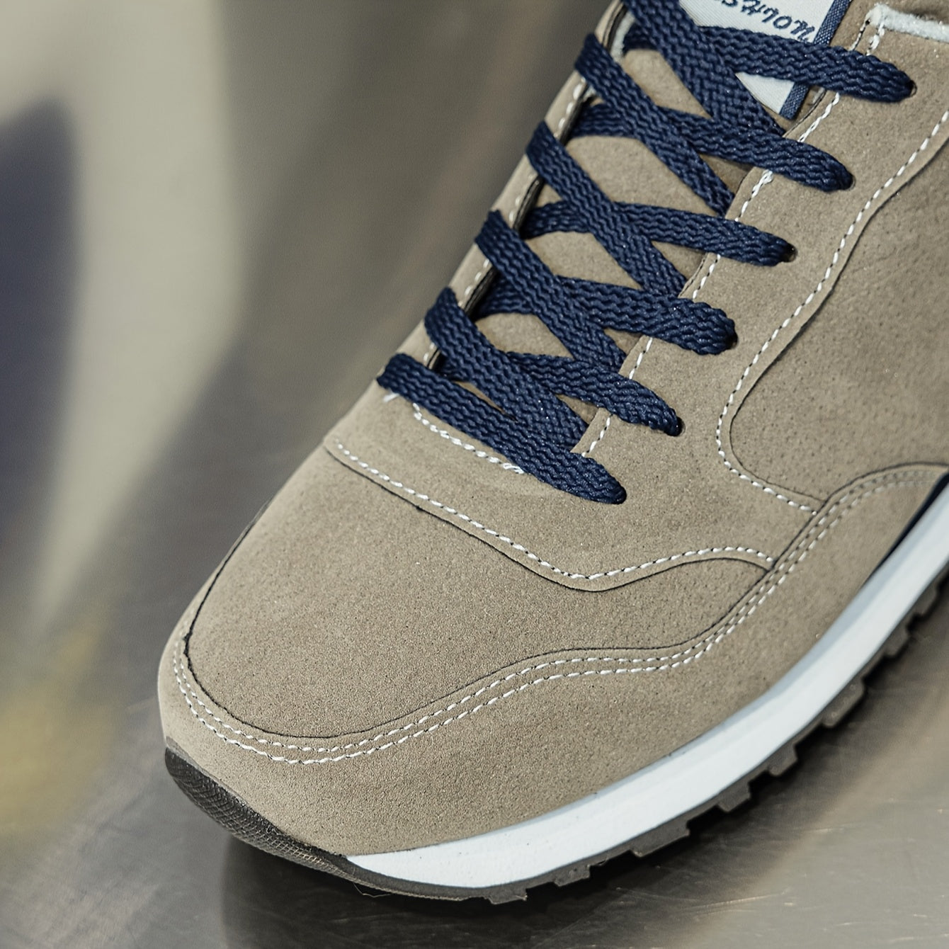 Men'S Casual Shoes, Thick-Soled Sports Shoes, Solid Color Lace-Up Low-Top Sneakers, Stylish And Minimalist Men'S Athletic Shoes, Running Shoes, Spring And Autumn Tennis Shoes - ayq