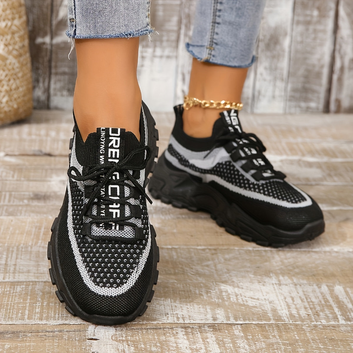 Women's Low-Top Breathable Sneakers with Cushioned Sole