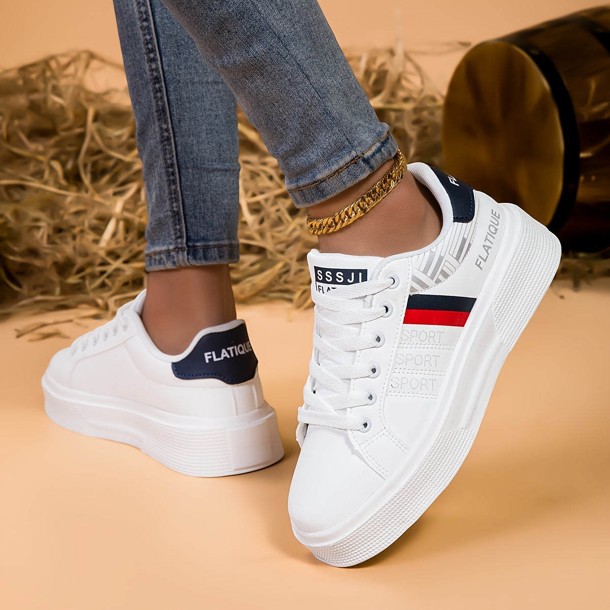 Men's Lightweight Black & White Sports Sneakers with Breathable Mesh