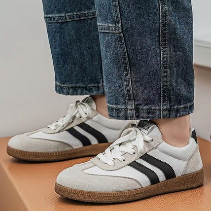 Men's Lightweight Casual Sports Shoes with Comfortable Fit