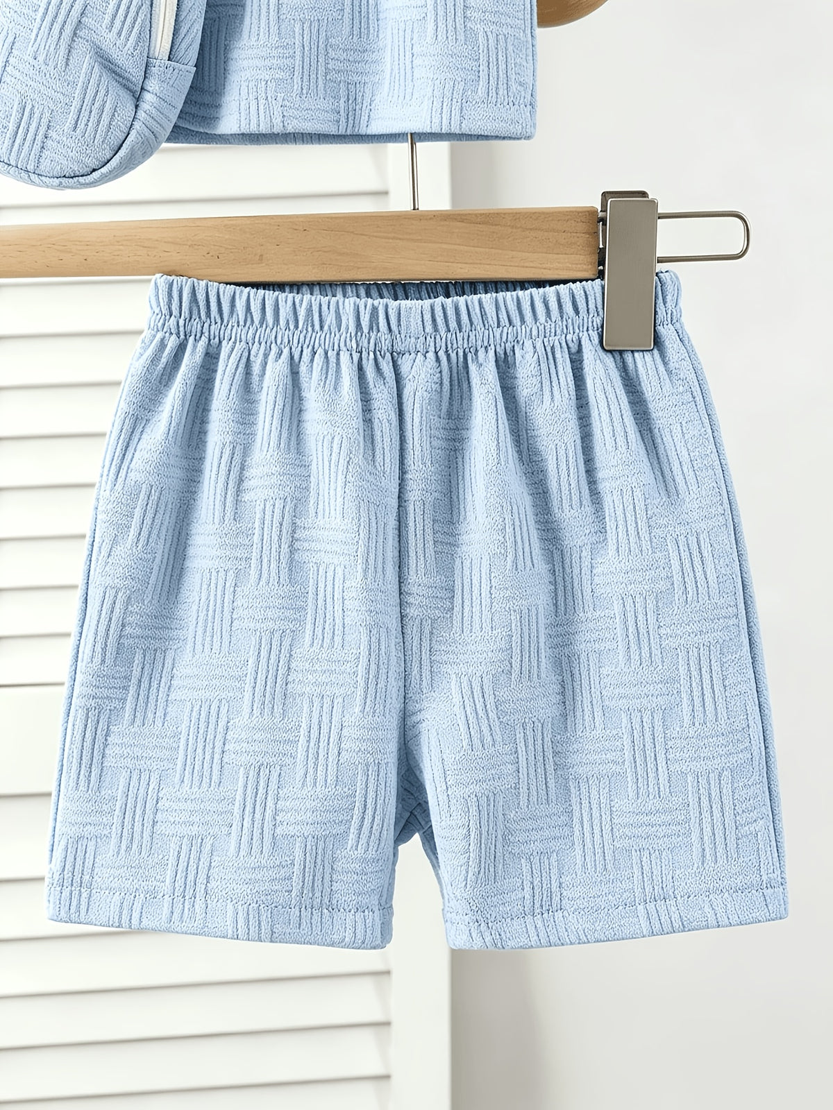 Boys' Summer Casual 3-Piece Set with Bear Patch & Shorts