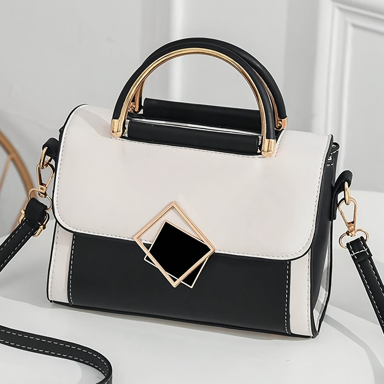 Wo White Synthetic Mini Handbag & Crossbody Handbag-Purse - Golden-Tone Hardware, Black-Tipped Strap, Zipper Closure, Multi-Compart T Handbag - Elegant Everyday for, Parties, (Pink/) - Synthetic Hand