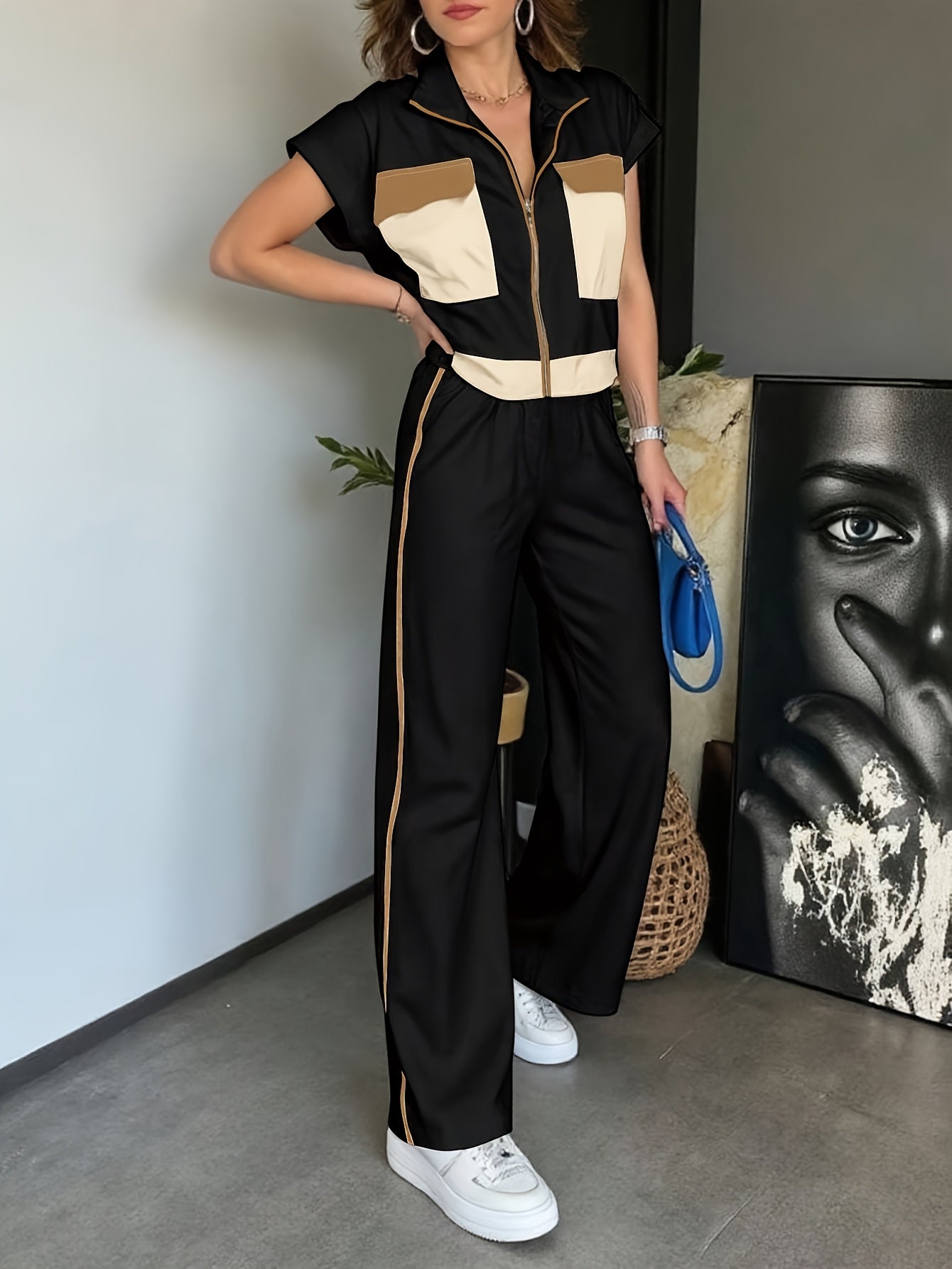 New Spring And Summer Fashion Color-Blocking Two-Piece Set Featuring a Short-Sleeve Zip Design And Wide-Leg Casual Pants for Women