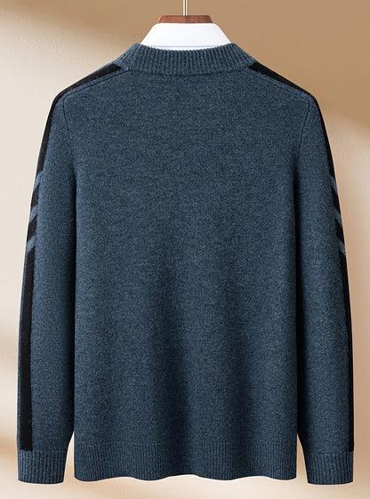 This Thick, Round-Neck Long-Sleeve Sweater for Men Features a Soft And Comfortable Design with Stylish Striped Edges, Perfect for Outdoor Gatherings And Everyday Wear, And Can Be Layered