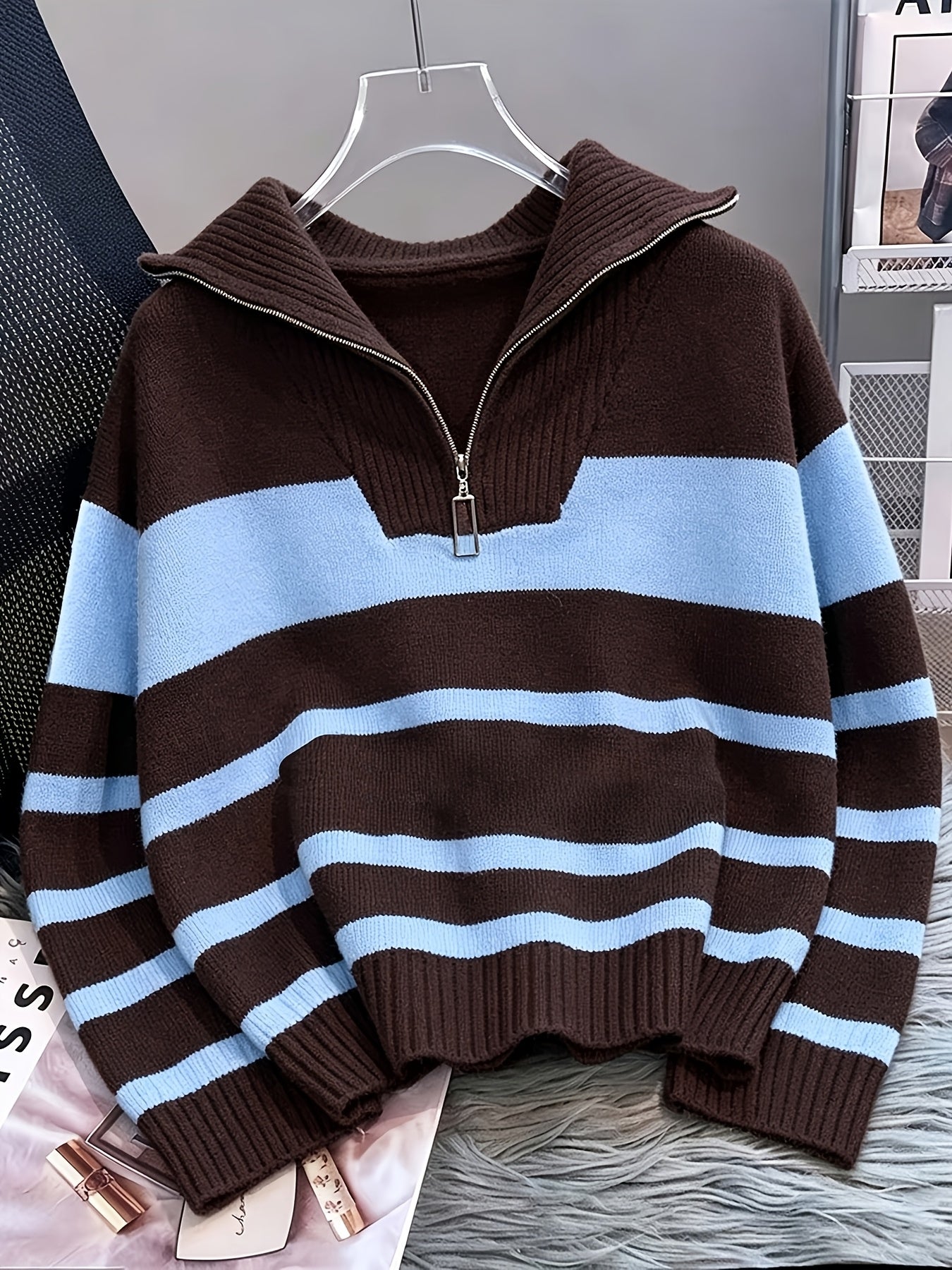 Women's Striped Zip-Up Sweater with Thickened Inner Layer