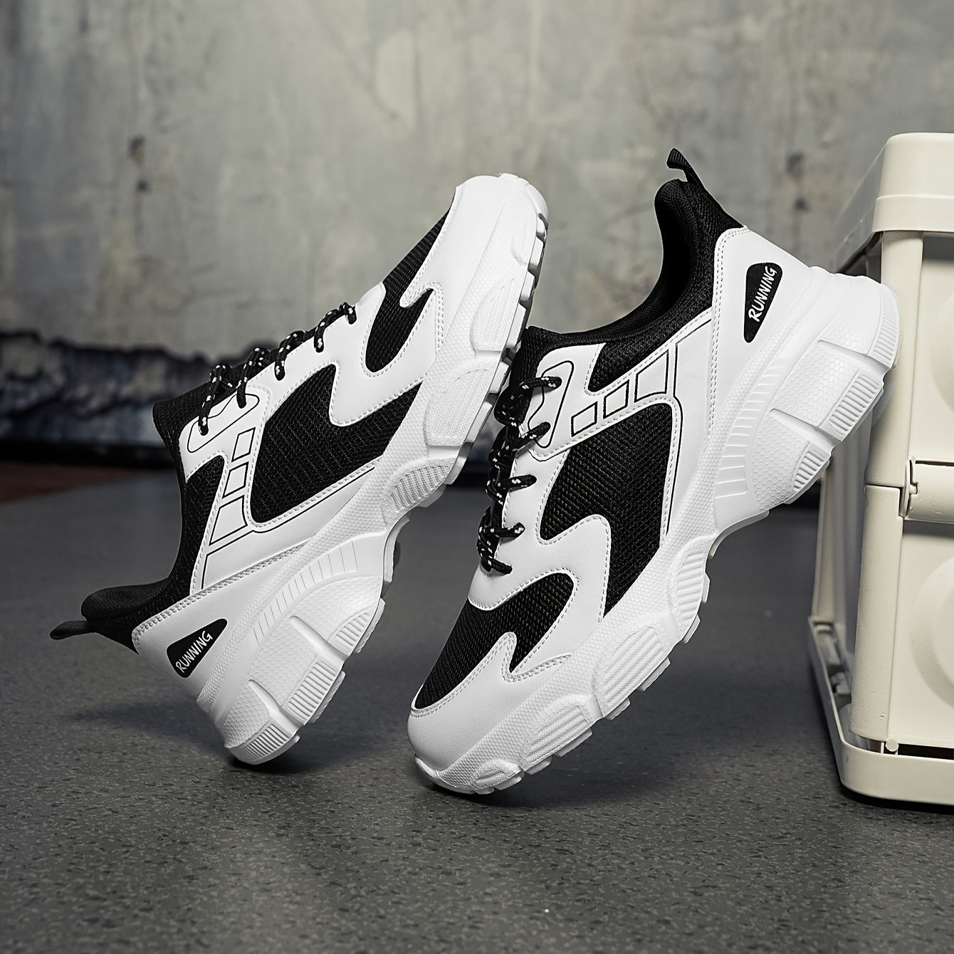 Men's Fashionable Black and White Sneakers - Retro Sports Shoes, Comfortable Outdoor Footwear