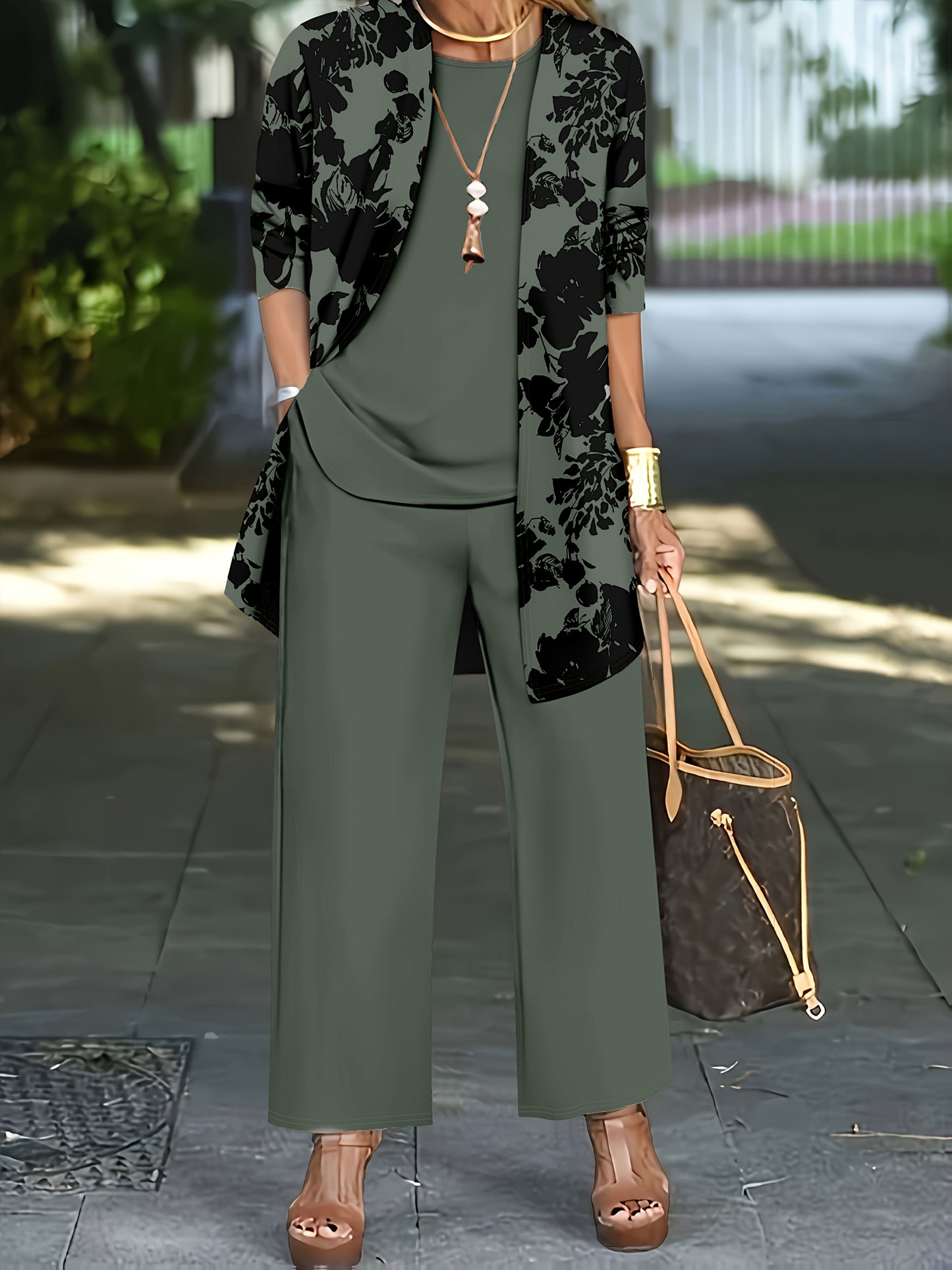Plus Size, A three-piece set of elegant and unique female plus-size floral printed top and solid-colored vest and trousers