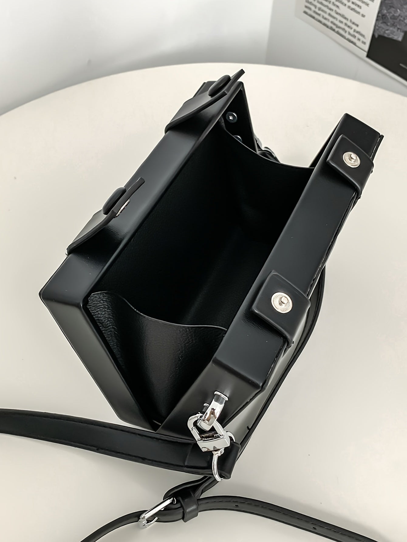 [Business Essential] Stylish Men’s Mini Box Crossbody Bag - Black, Adjustable Strap, Embossed Design, Compact Square Bag for Travel, Commute  Casual Outings, Summer Day Bag   Sporty Style Bag   Durable