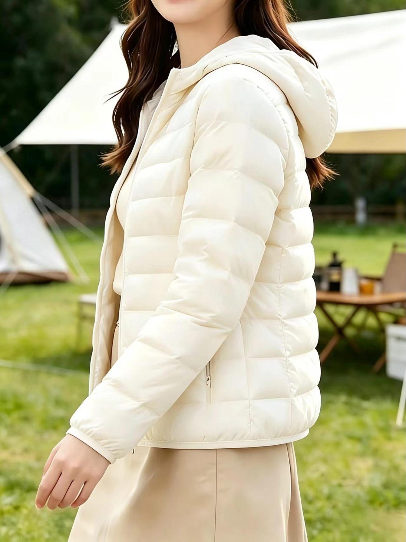 Trendy Women's Lightweight Hooded Jacket for Fall and Travel