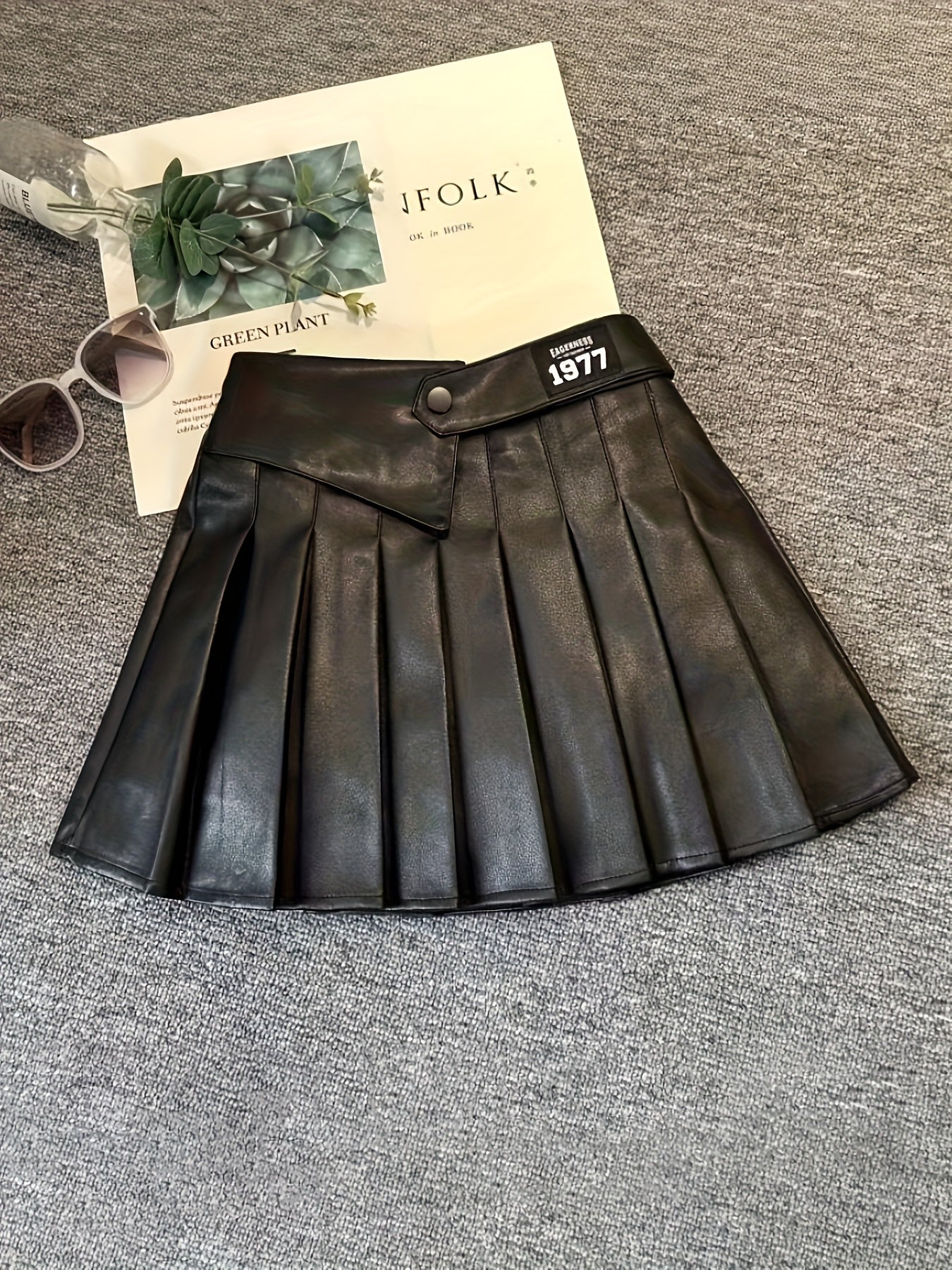 Girls' Preppy A-Line Cotton Pleated Skirt with Belt, Black