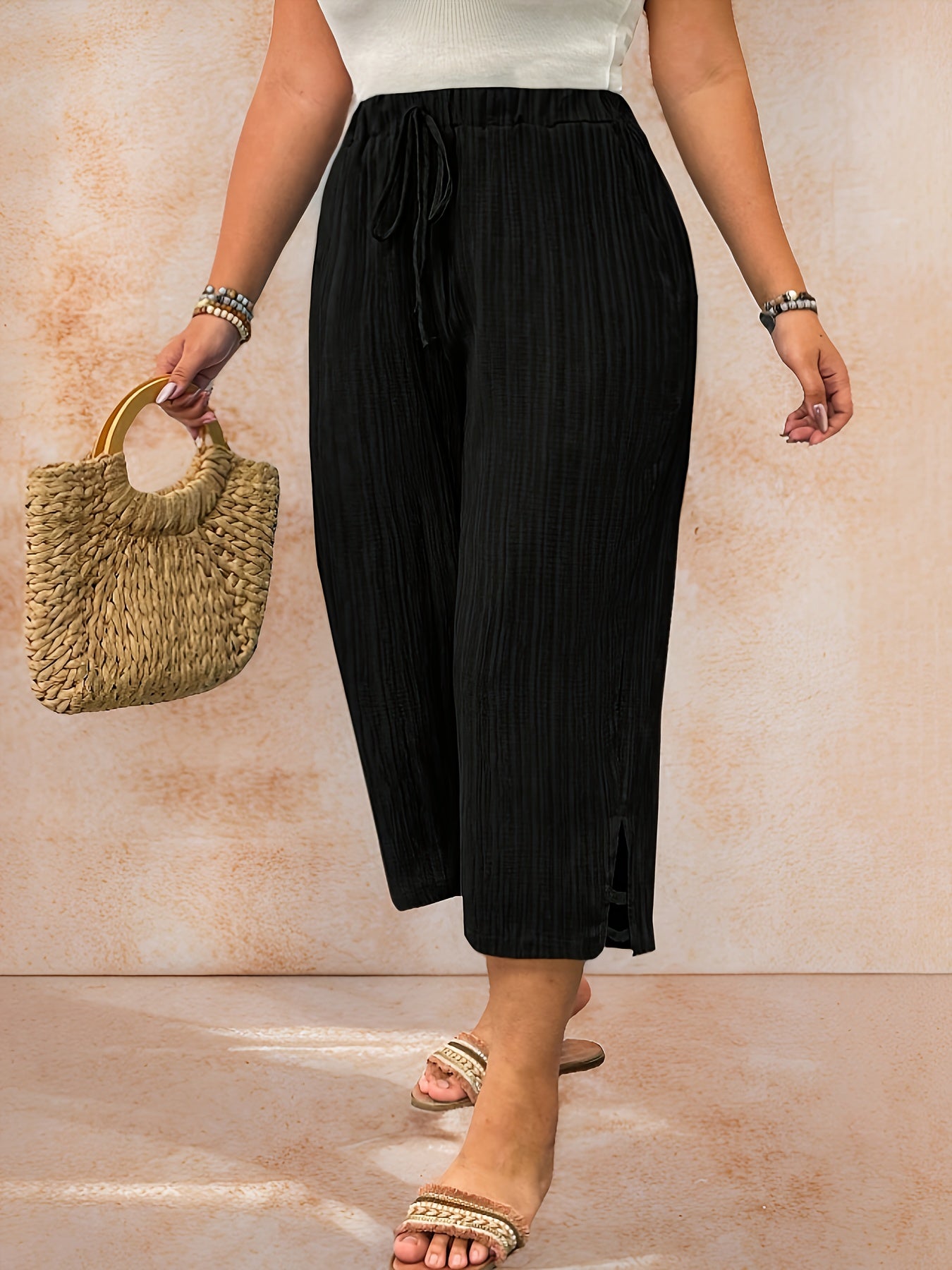 Women’s Casual Solid Color Drawstring Capri Pants