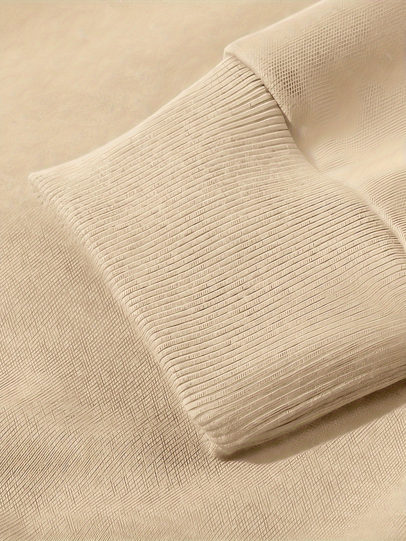 Men's White Christmas & New Year Oversized Sweatshirt - Long Loose Fit Casual Sweater with Pocket, Red Polka Santa Hat & Holly Berry Logo, Pink Heart Accent - Holiday Party Winter Wear (Machine Washable)