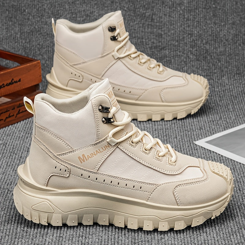 Men's Outdoor Hiking Boots with Comfortable Fabric Lining