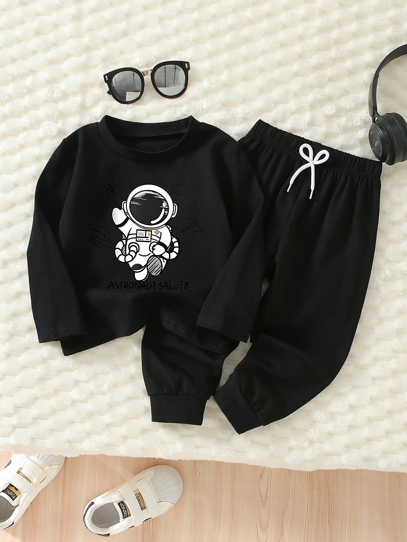 Boys' Space-Themed Cotton Tee & Jogger Set for Spring/Fall
