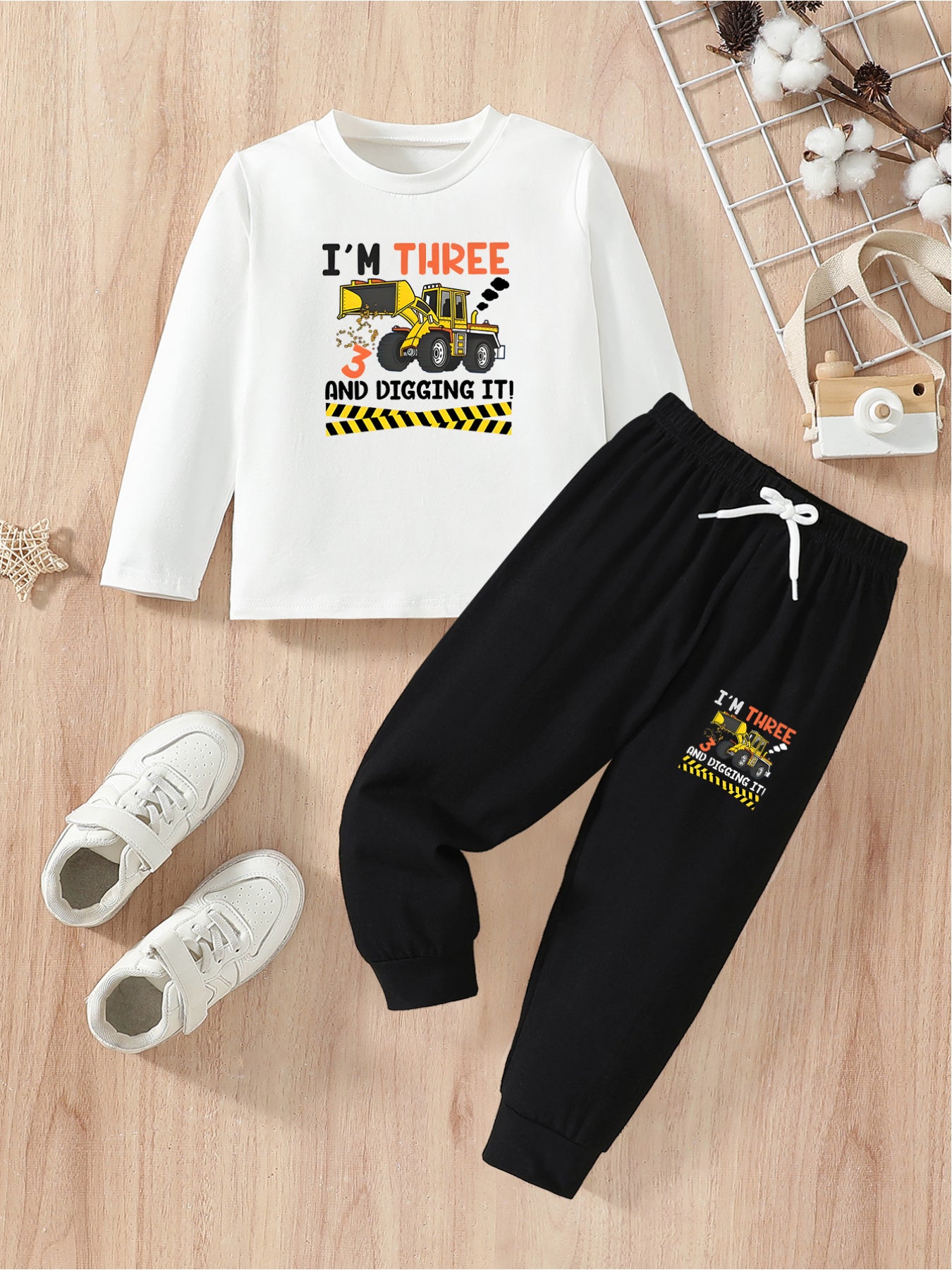 Boys' Casual Bulldozer Print Cotton Fall/Winter Sportswear Set
