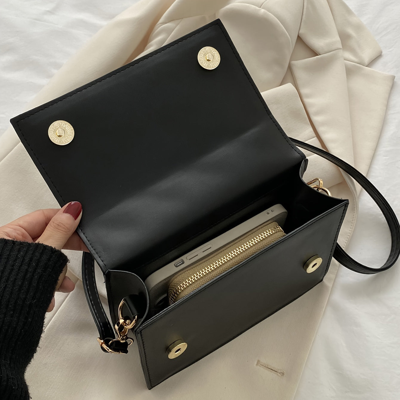 Black Minimalist Mini Square Shoulder Bag, All Matching Argyle Pattern Flap Crossbody Bag