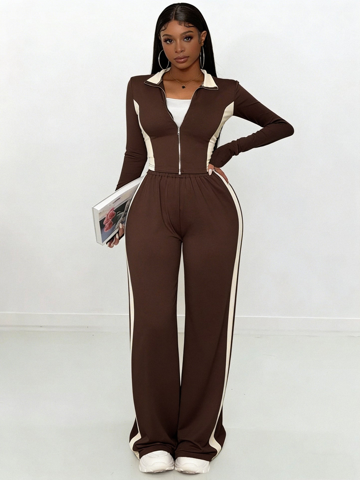 Women's Fashion Two-Piece Set, Stylish and Versatile Brown and White Contrast Color Slim-Fit Zip-Up Top + Side Stripe Pants Set