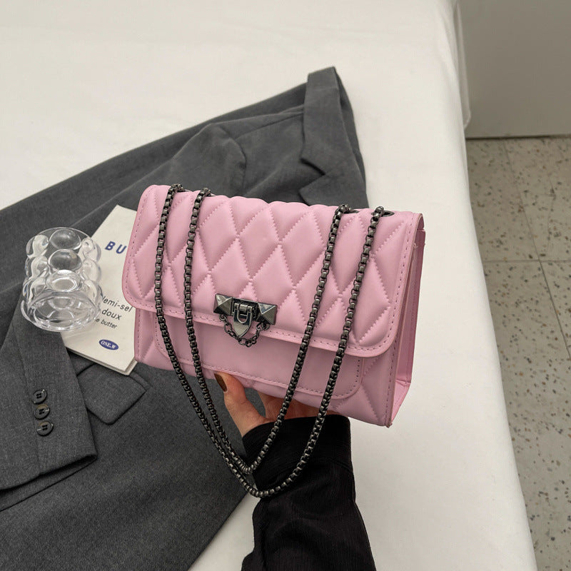 Ladies' Casual Large-Capacity Tote Bag - Can Switch Between Shoulder And Crossbody, Features a Textured Lock Closure, Elegant Small Square Design, Durable Lining - Suitable for Both Casual And Formal Occasions, a Travel Essen