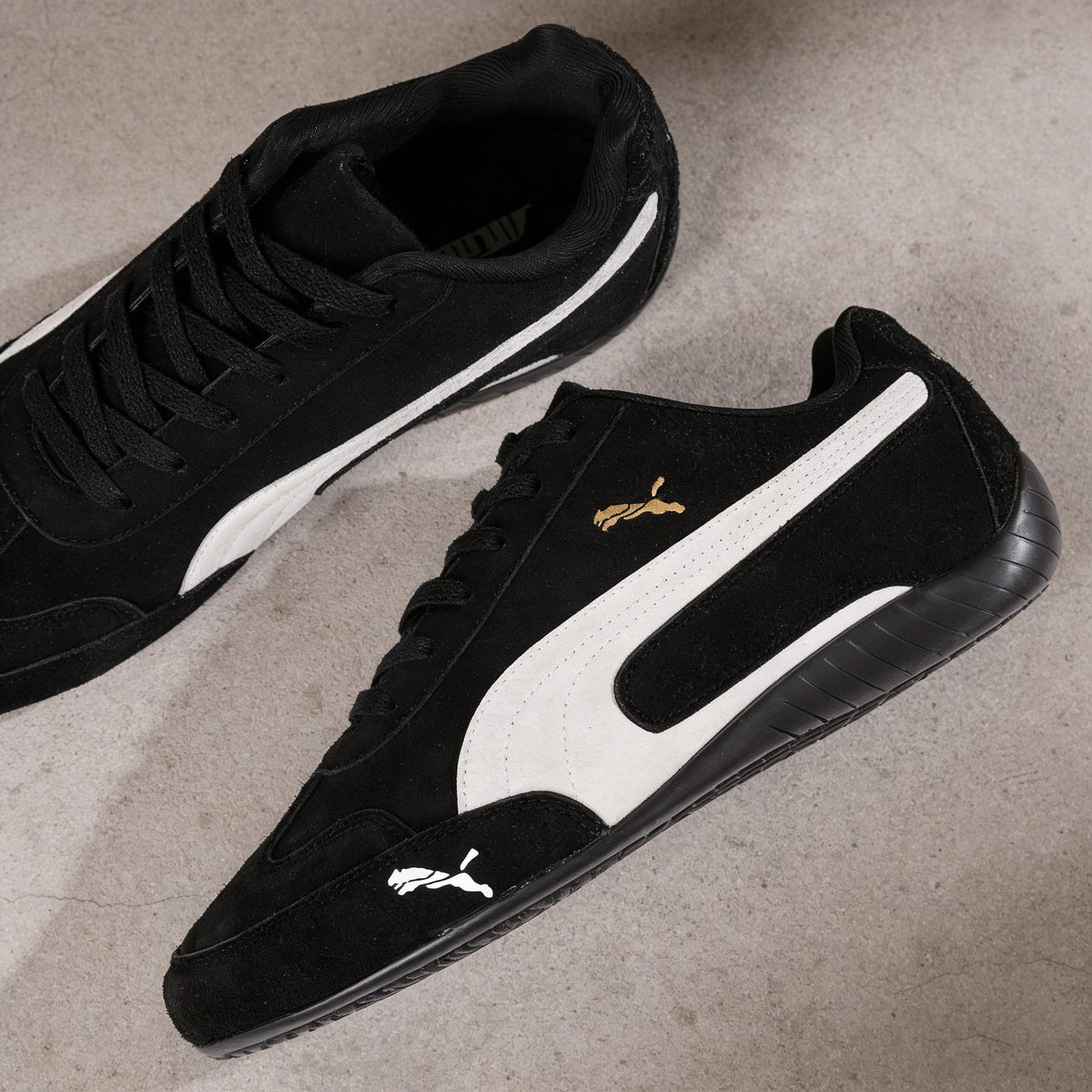 Breathable Low-Top Sneakers for All-Season Walking and Running
