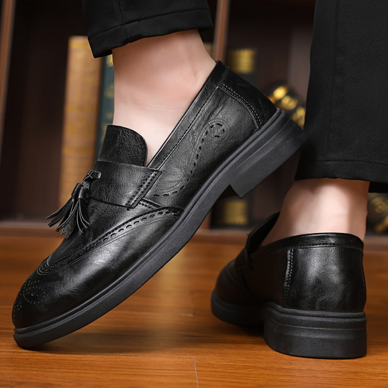 Men's Retro Loafers with Tassel Detail Lightweight Comfort