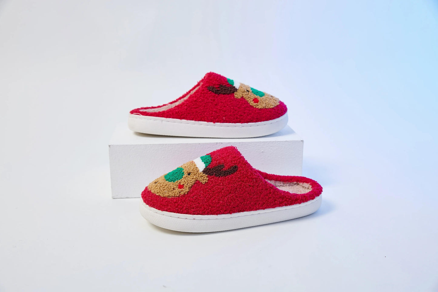 Mrs Hui Men's & Women's Plush Flocked Reindeer Slippers - Cozy Winter Indoor/Outdoor Christmas House with Antlers, Soft Warm & TPR Sole, Unisex -Like Footwear for Holiday Parties, Slippers For Women, House Slippers For Women,