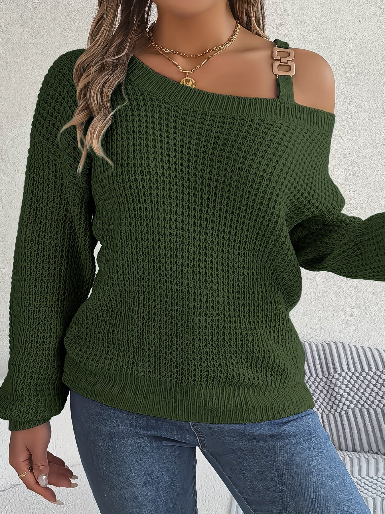 Casual And Versatile Long-Sleeve Sweater with Shoulder Cutouts And Metal Buttons for Autumn And Winter.