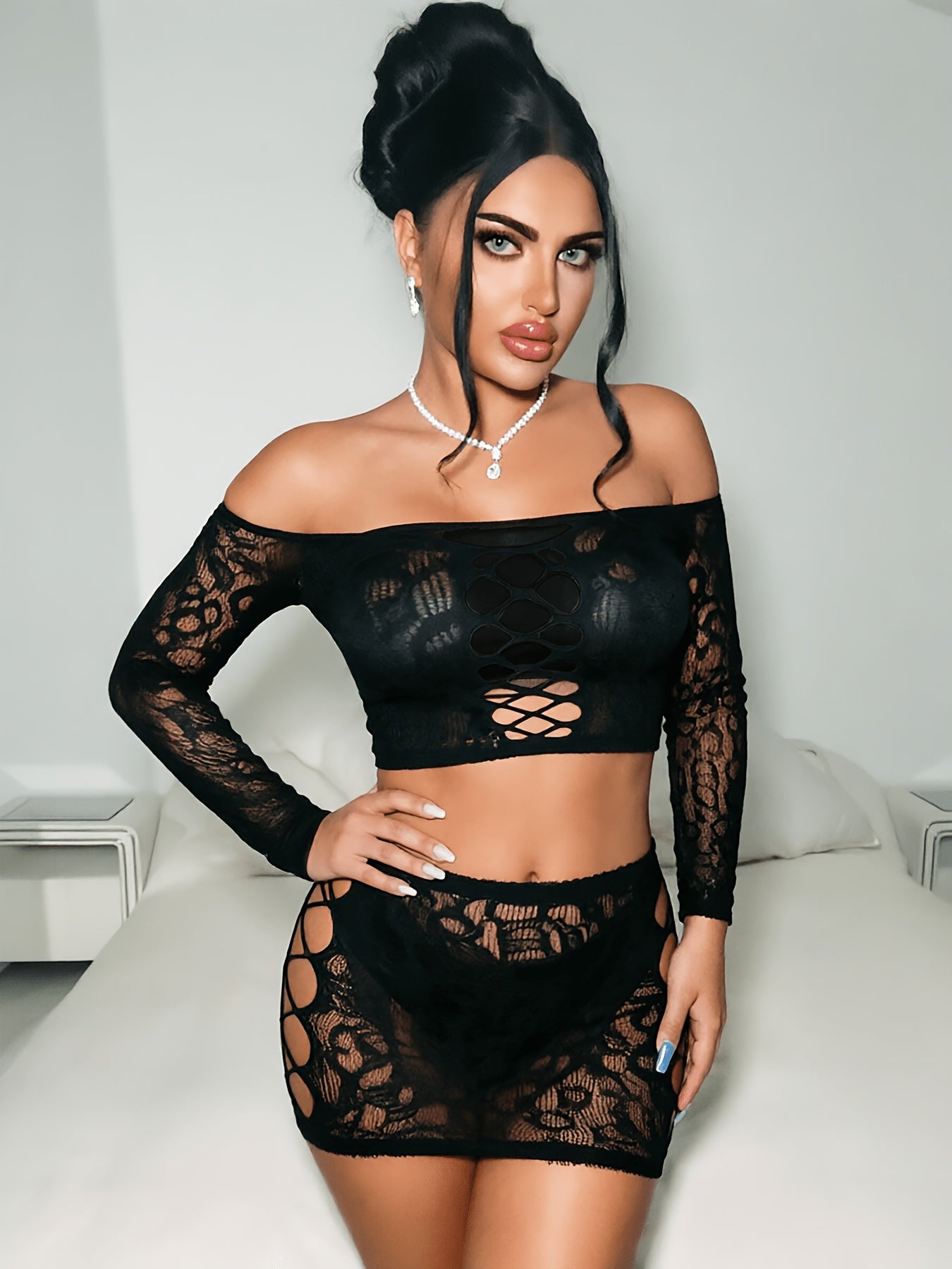 Plus-Size Stretch Lace Two-Piece Set with Cutout Mini Skirt