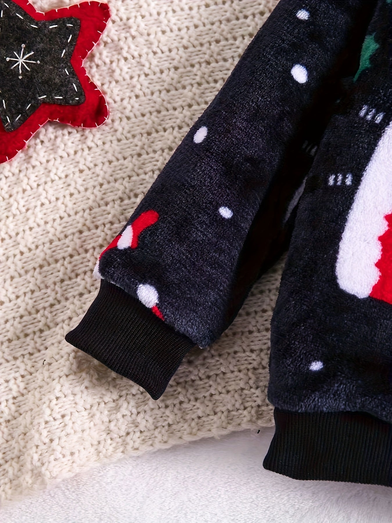 Boys' Christmas Fashion Autumn and Winter Flannel Suit Youngsters's Warm New Two-piece Set, Perfect for Thanksgiving