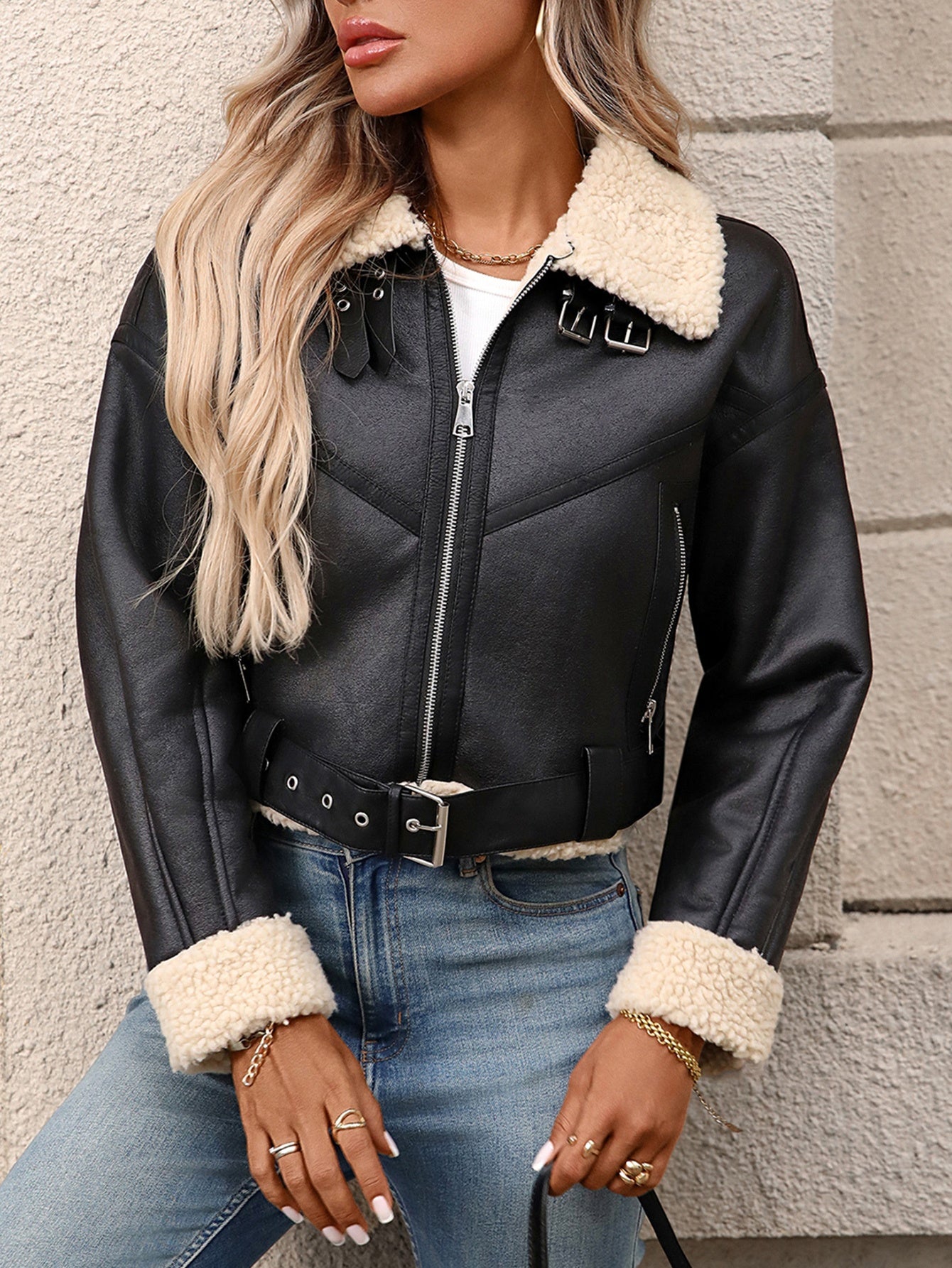 Women's Autumn/Winter Street Retro Belted Zipper Thick Short Faux Lambskin Coat