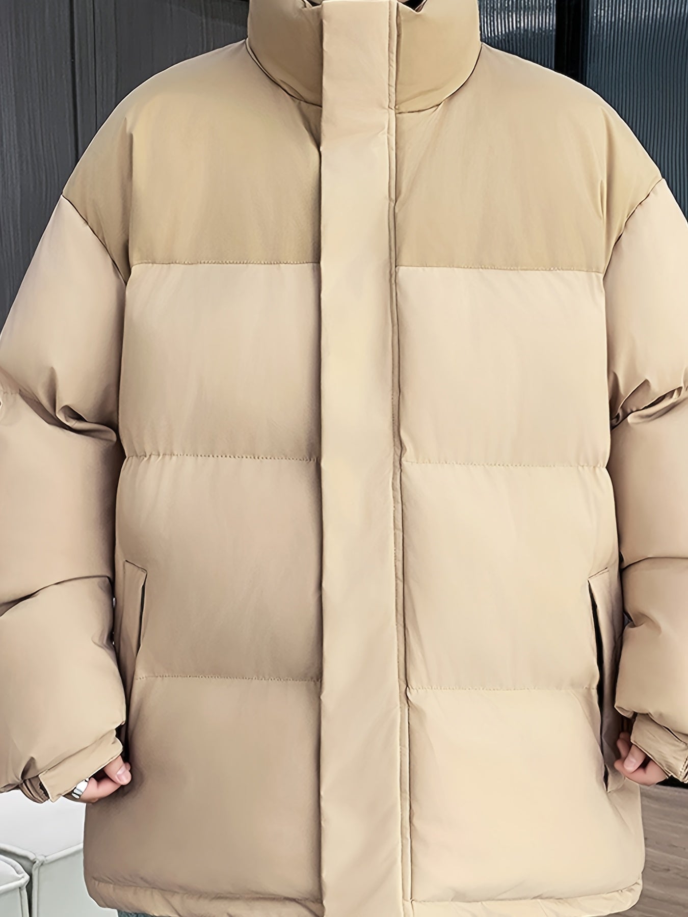 Men's Winter Color-Block Jacket with Stand Collar - Black & Casual Outdoor Warm Coat, Polyester-Filled Zipper Front, Regular Fit for Cold Weather, No Stretch Fabric