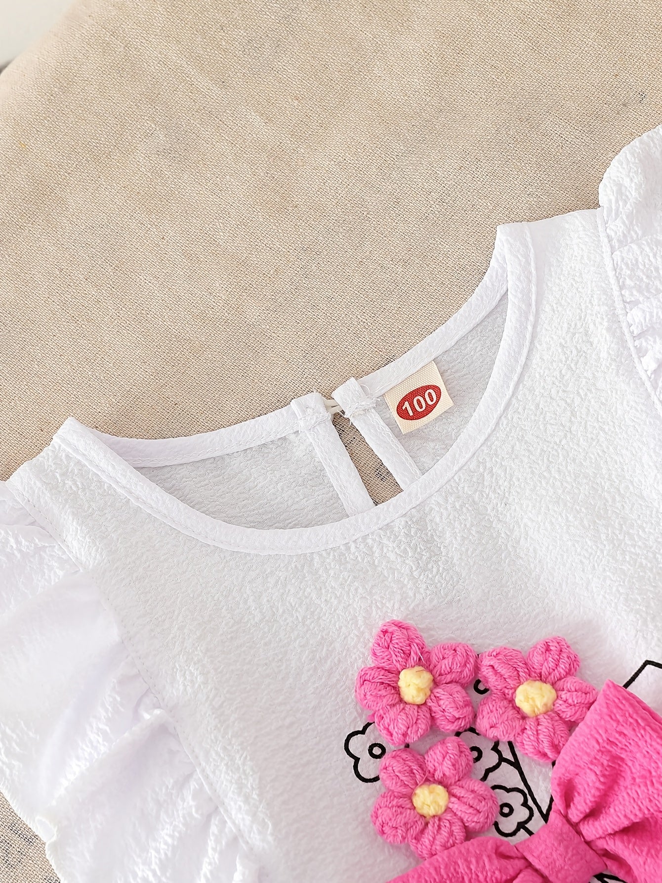 Girls' Summer Two-Piece Set with Floral Sleeveless Top & Shorts
