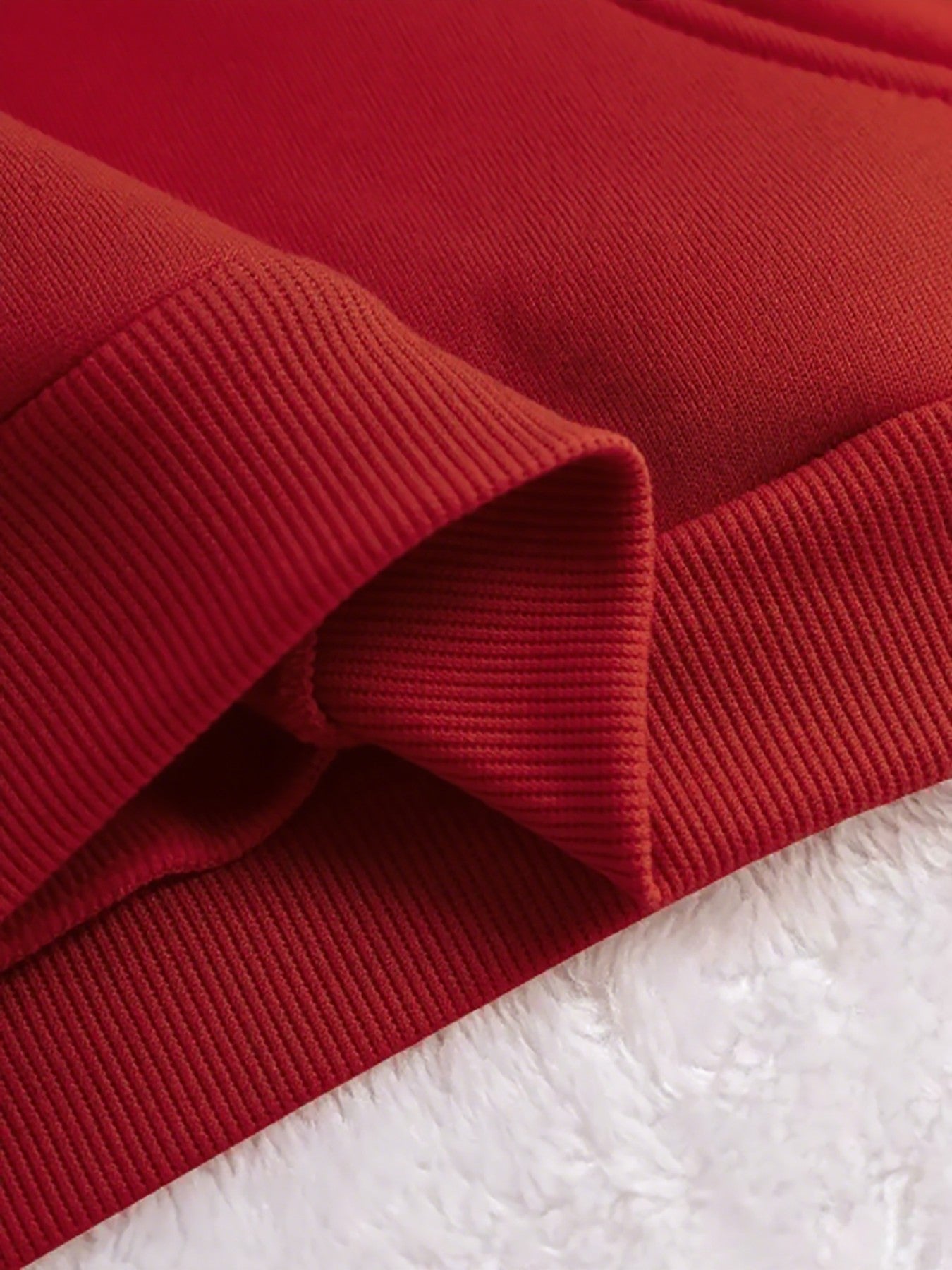 Women'S Red & Dark Green Christmas Hooded Sweatshirt with Reindeer & Snowflake Print, Cozy Winter Pullover Hoodie, Loose Fit Casual Sweater for Holiday Party